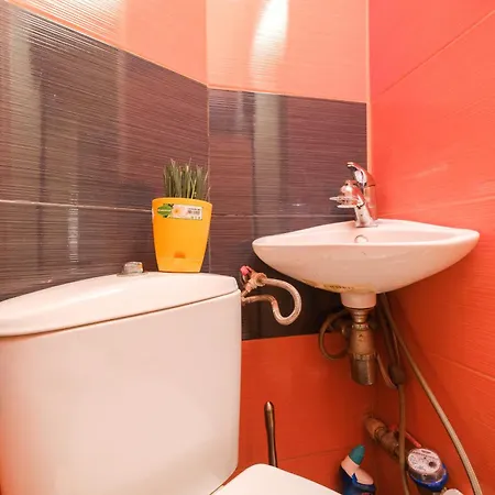 Center 2-bedroom Apartment
